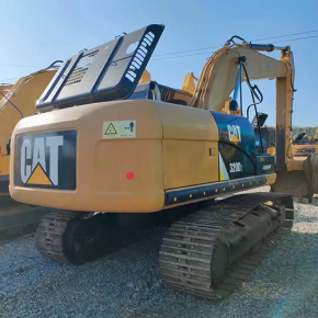 2018 CAT 320D