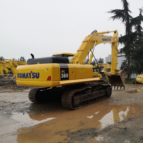 2017 Komatsu PC360-7